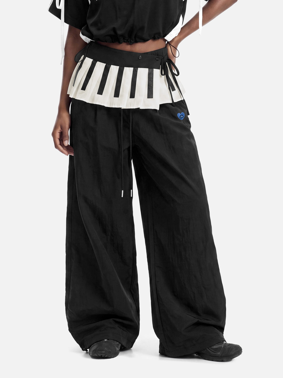 Aelfric Eden Piano Pleated Baggy Barrel Sweatpants
